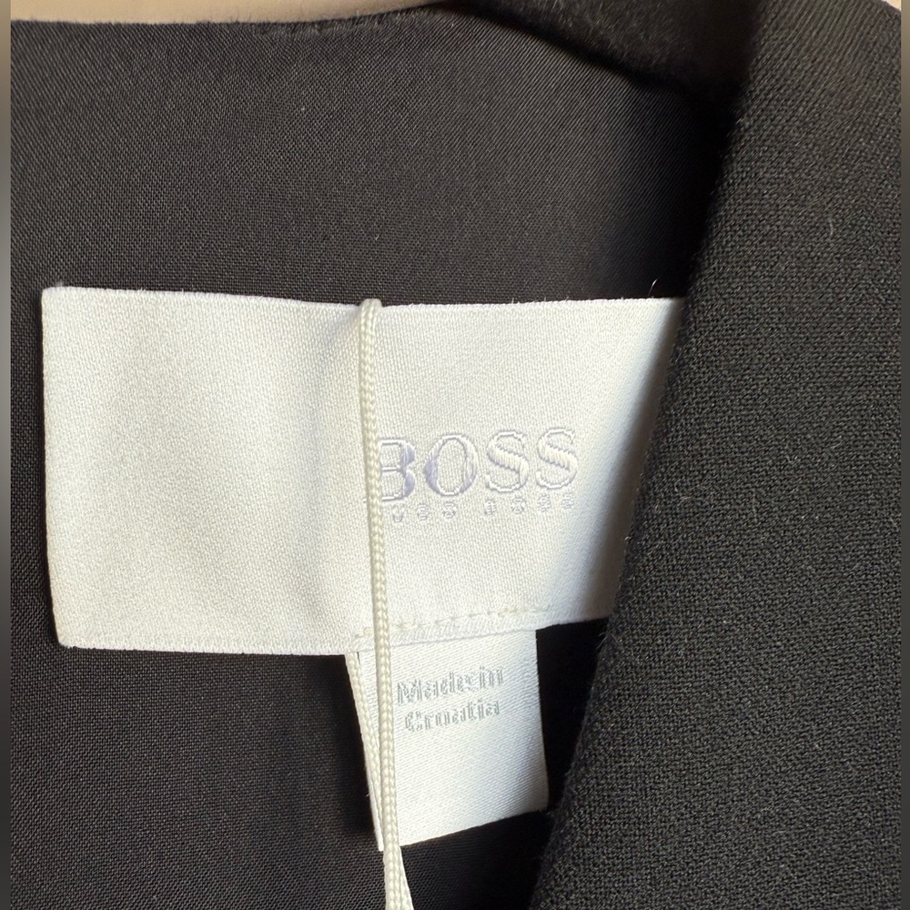 NWT Hugo Boss Women's "Dadorina" Black V-Neck Belted Sleeveless Pencil Dress 8 - Picture 3 of 5